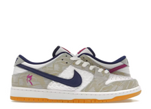 Load image into Gallery viewer, Nike SB Dunk Low Rayssa Leal
