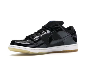 Nike SB Dunk Low Space Jam