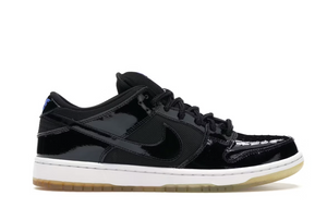 Nike SB Dunk Low Space Jam