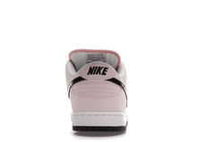 Load image into Gallery viewer, Nike SB Dunk Low Pink Box
