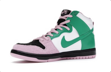 Load image into Gallery viewer, Nike SB Dunk High Invert Celtics
