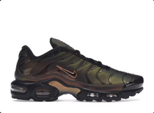 Load image into Gallery viewer, Nike Air Max Plus OG Scarab (2022)
