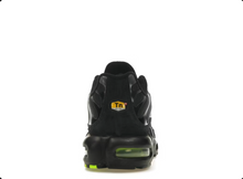 Load image into Gallery viewer, Nike Air Max Plus Black Volt
