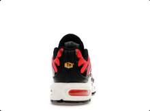 Load image into Gallery viewer, Nike Air Max Plus Siren Red
