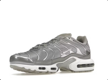 Load image into Gallery viewer, Nike Air Max Plus Metallic Silver
