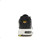 Load image into Gallery viewer, Nike Air Max Plus Black Volt Just Do It
