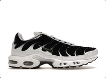 Load image into Gallery viewer, Nike Air Max Plus White Black Metallic Pewter
