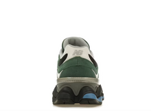 Load image into Gallery viewer, New Balance 9060 Team Forest Green
