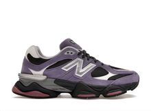 Load image into Gallery viewer, New Balance 9060 Violet Noir
