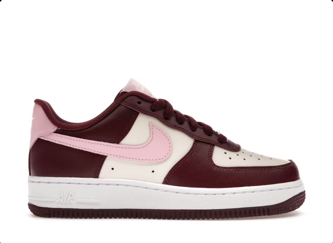 Nike Air Force 1 Low '07 Valentine’s Day (2023)