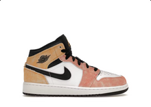 Load image into Gallery viewer, Jordan 1 Mid SE Flight Club
