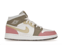 Load image into Gallery viewer, Jordan 1 Mid SE Pastel Vivid Green Grind
