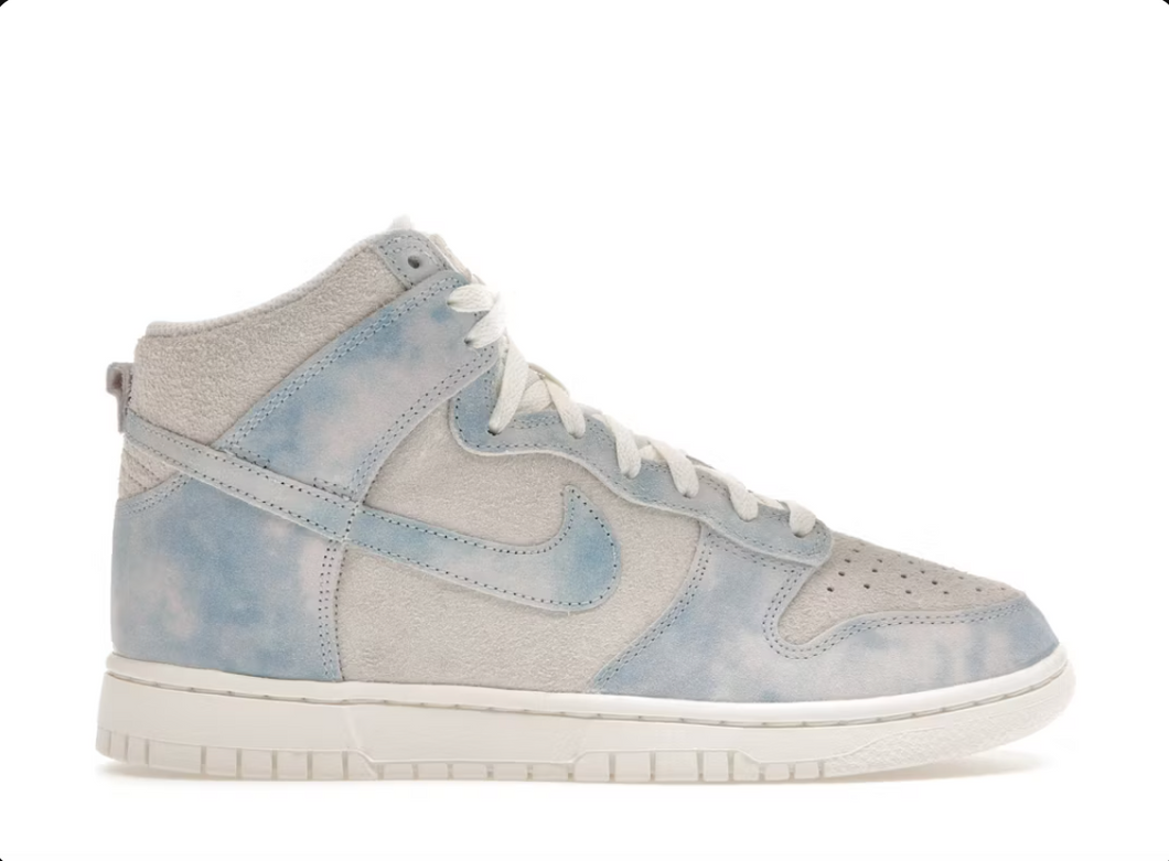 Nike Dunk High SE Clouds Celestine Blue