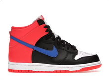 Load image into Gallery viewer, Nike Dunk High Knicks
