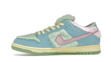 Load image into Gallery viewer, Nike SB Dunk Low Verdy Visty PRE-ORDER
