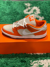 Load image into Gallery viewer, Nike Dunk SB Low Orange Box Size 9 US
