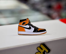 Load image into Gallery viewer, AJ1 “Shattered Backboard“ Sneaker Pin
