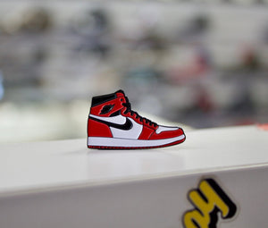 AJ 1 "Chicago" Sneaker Pin