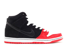 Load image into Gallery viewer, Nike Dunk SB High Uprise Size 11 US
