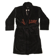 Load image into Gallery viewer, VLONE x TUPAC NYC POP UP SHOP ROBE
