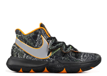 Load image into Gallery viewer, Nike Kyrie 5 Taco PE
