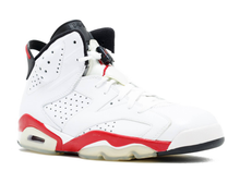 Load image into Gallery viewer, Jordan 6 Retro Bulls (2010) Size 9.5 US
