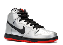 Load image into Gallery viewer, Nike Dunk SB High Steel Reserve Size 11
