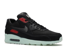 Load image into Gallery viewer, Nike Air Max 90 Vinyl Size 6.5 US
