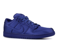 Load image into Gallery viewer, Nike SB Dunk Low NBA Deep Royal Blue Size 11 US
