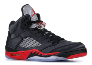 Jordan 5 Retro Satin Bred Size 9.5 US