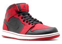 Load image into Gallery viewer, Jordan 1 Mid Bred (2013)
