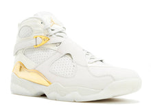 Load image into Gallery viewer, Jordan 8 Retro Champagne Size 9.5 US
