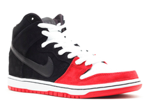 Load image into Gallery viewer, Nike Dunk SB High Uprise Size 11 US
