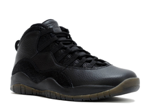 Load image into Gallery viewer, Nike Air jordan 10 retro ovo &quot;ovo&quot; Drake Size 9.5 US
