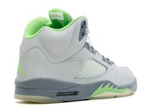 Load image into Gallery viewer, Jordan 5 Retro Green Bean (2006) Size 9 US
