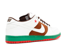 Load image into Gallery viewer, Nike Dunk SB Low Cali (2004) Size 8.5 US
