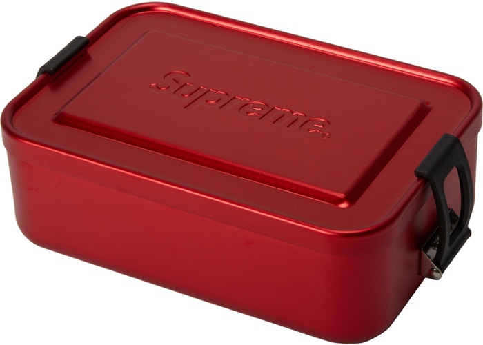 Supreme SIGG Smal Metal Box Plus Red